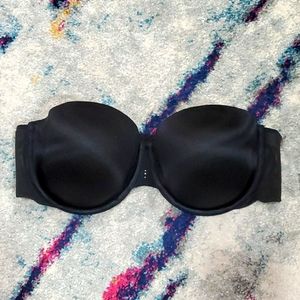 Victoria Secret Black Strapless Bra